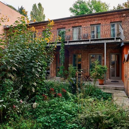 Appartement Beautiful Backyard Remise à Berlin Extérieur photo